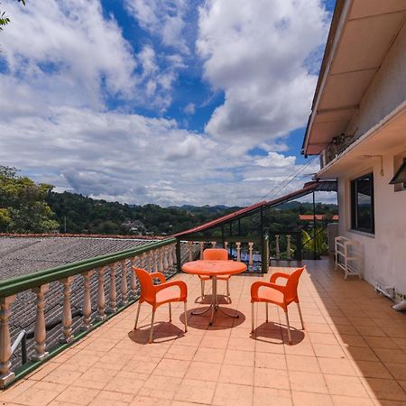 King Leisure Residence Kandy Zewnętrze zdjęcie