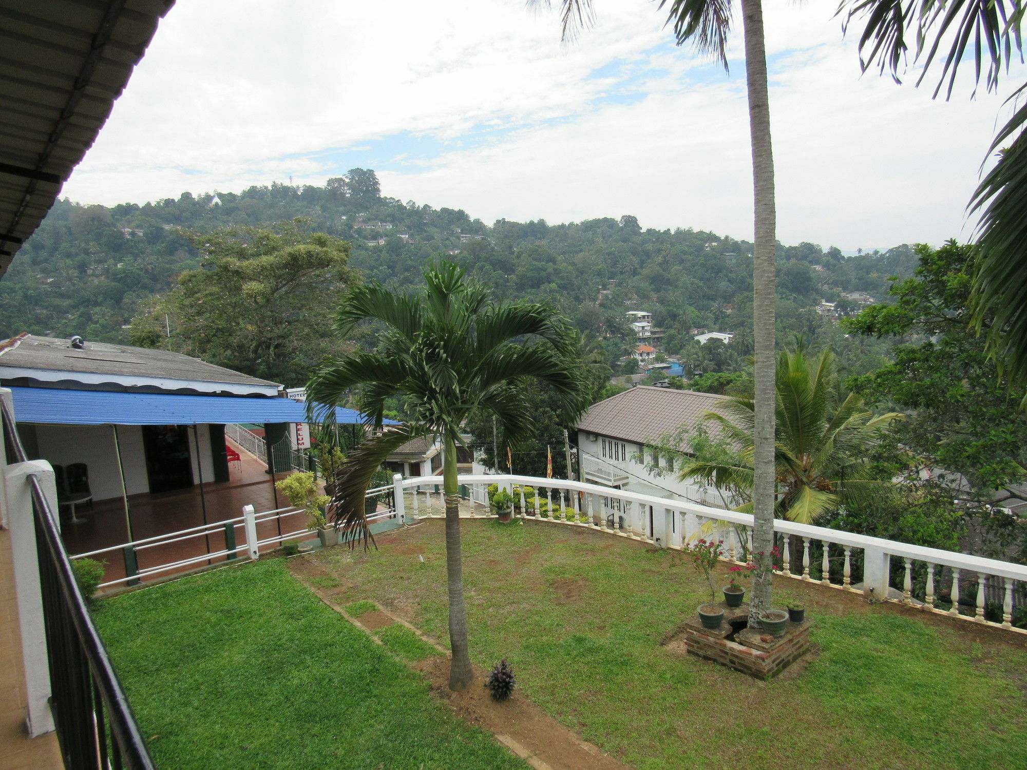 King Leisure Residence Kandy Zewnętrze zdjęcie