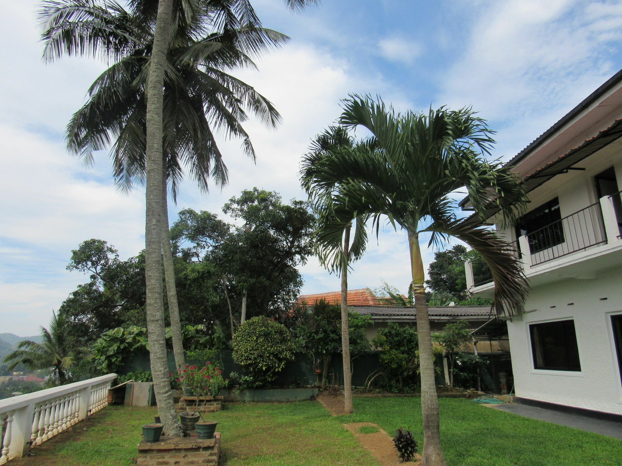 King Leisure Residence Kandy Zewnętrze zdjęcie