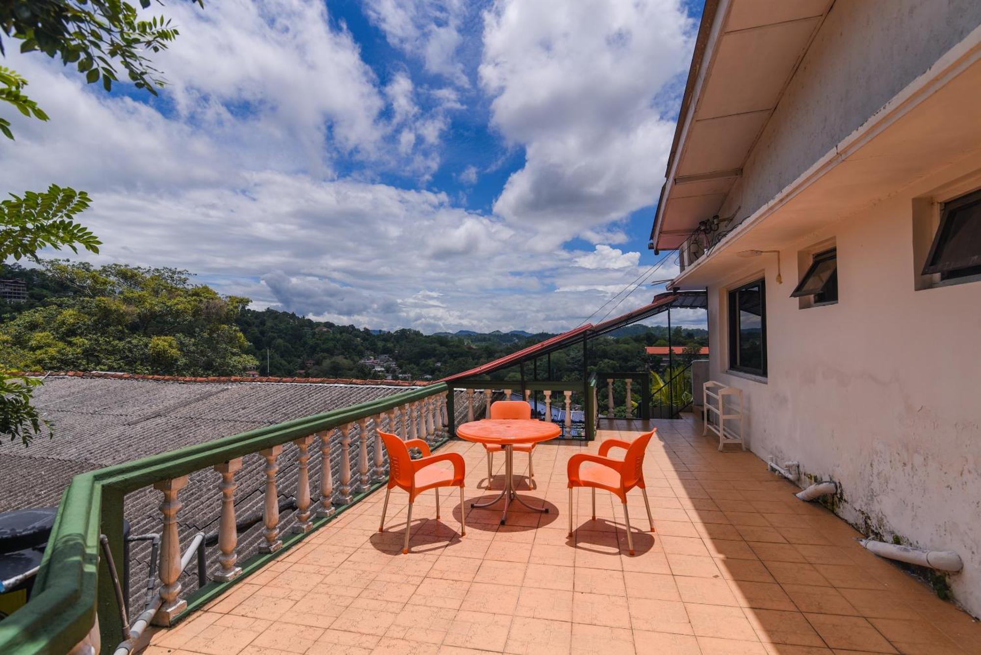 King Leisure Residence Kandy Zewnętrze zdjęcie